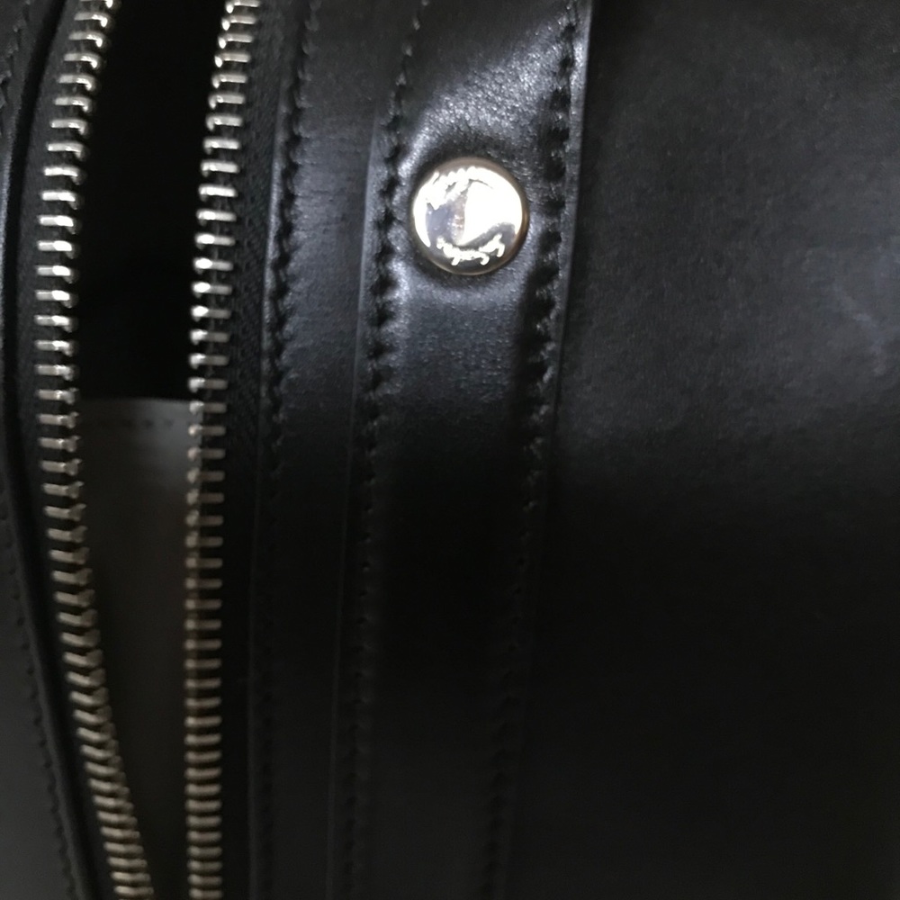 Salvatore Ferragamo Purse - Picture 10 of 16